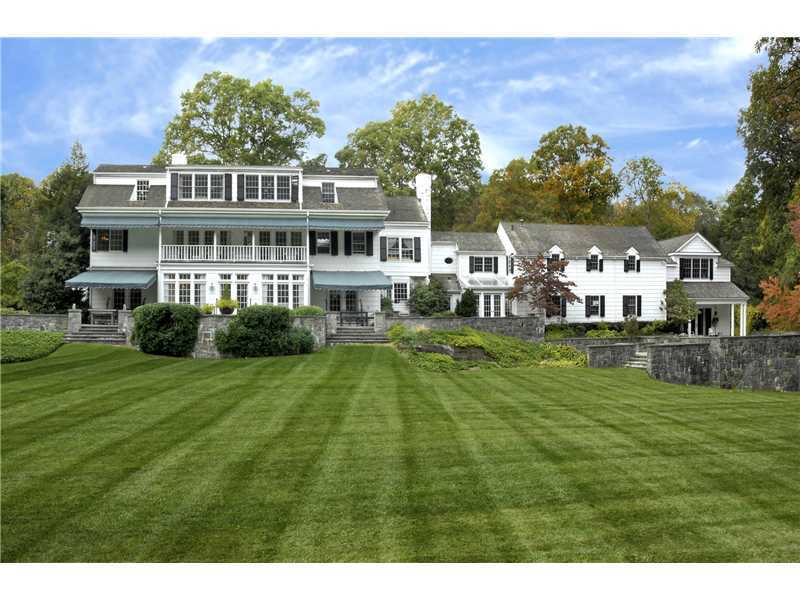 22 Perkins Road Greenwich, CT 06830 - Photo 14 of 16 a view of a house with a big yard