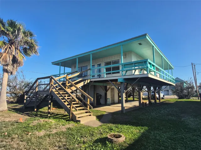 $2,400 | 3726 Concho Key, Galveston, TX 77554