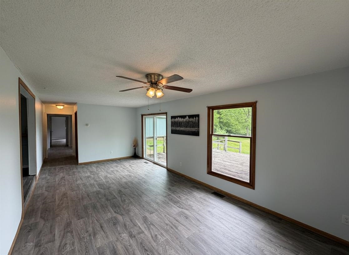 5131 Washington Road Lake, MI 48632 - Photo 9 of 43