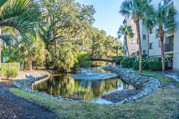 $499,000 | 10 South Forest Beach Drive, Unit 122, Hilton Head Island, SC 29928