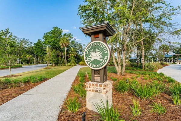 $499,000 | 10 South Forest Beach Drive, Unit 122, Hilton Head Island, SC 29928