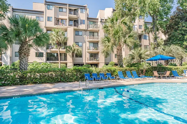 $499,000 | 10 South Forest Beach Drive, Unit 122, Hilton Head Island, SC 29928