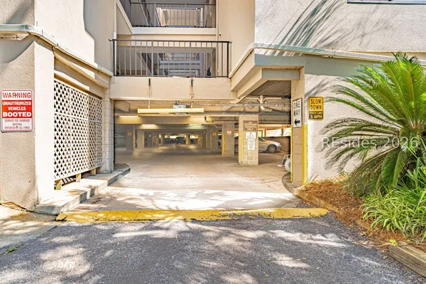 $499,000 | 10 South Forest Beach Drive, Unit 122, Hilton Head Island, SC 29928