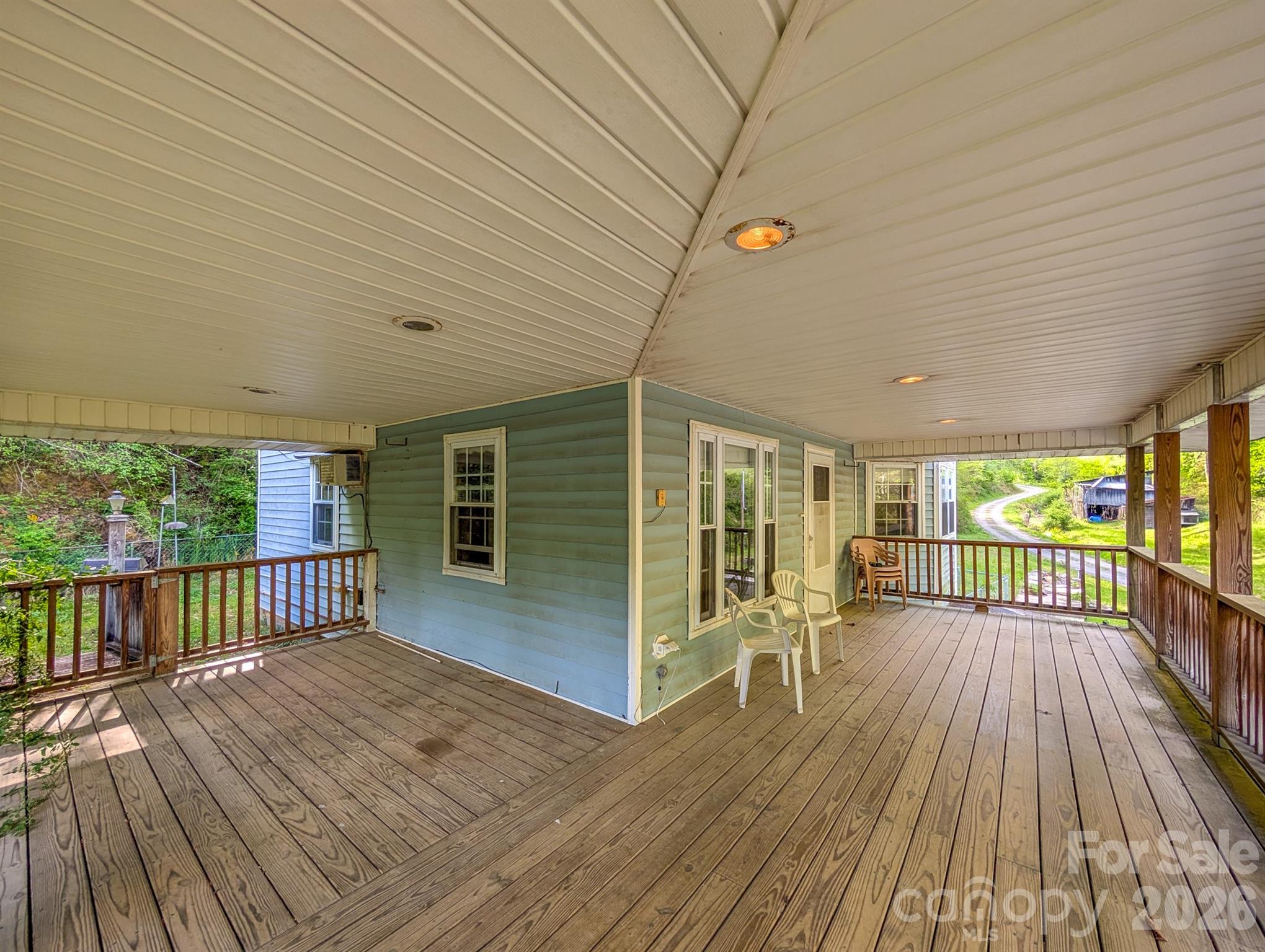 77 Griffith Branch Rd Green Mountain Green Mountain, NC 28740 - Photo 10 of 33