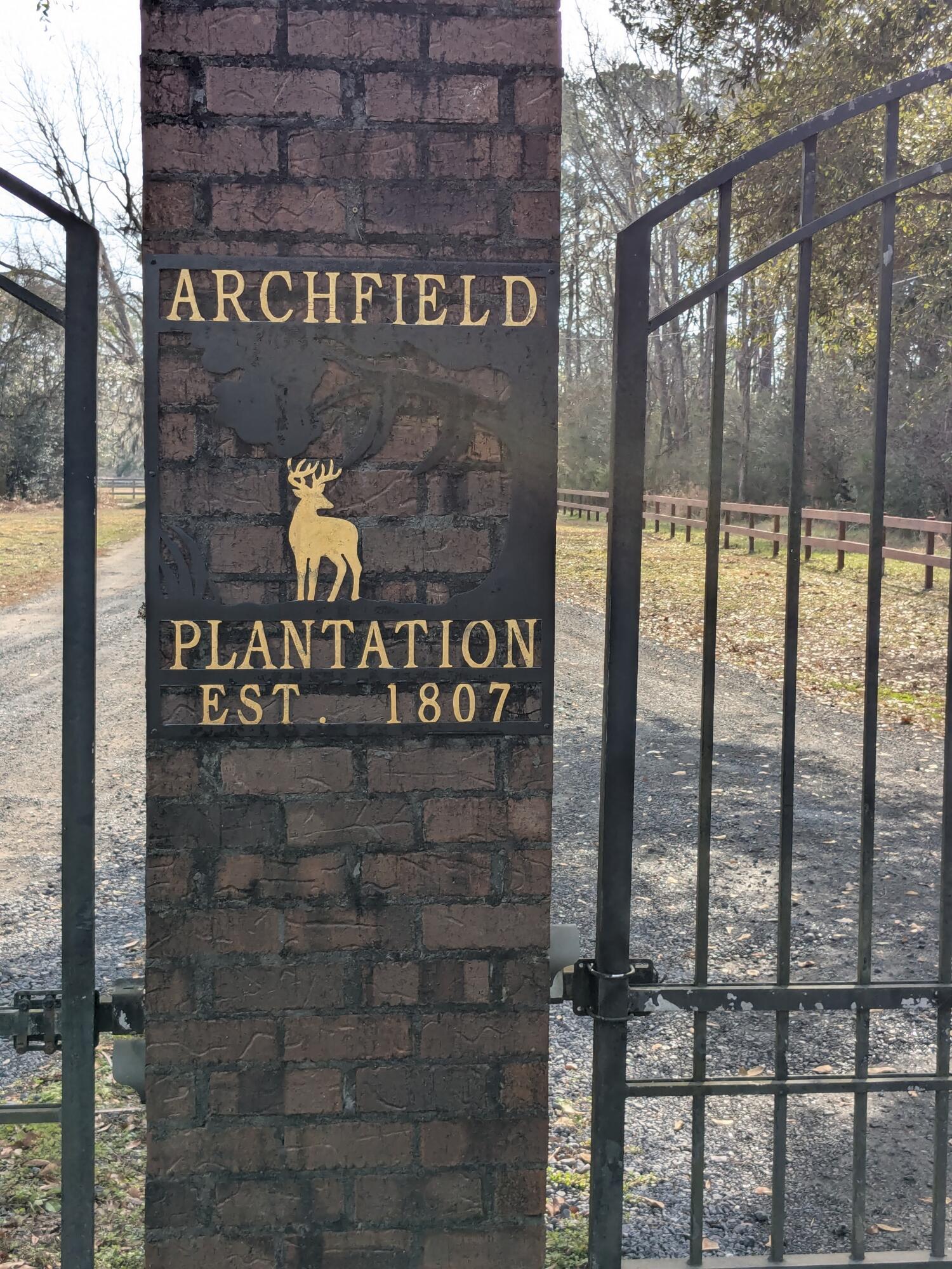 Archfield Entrance Established 1807