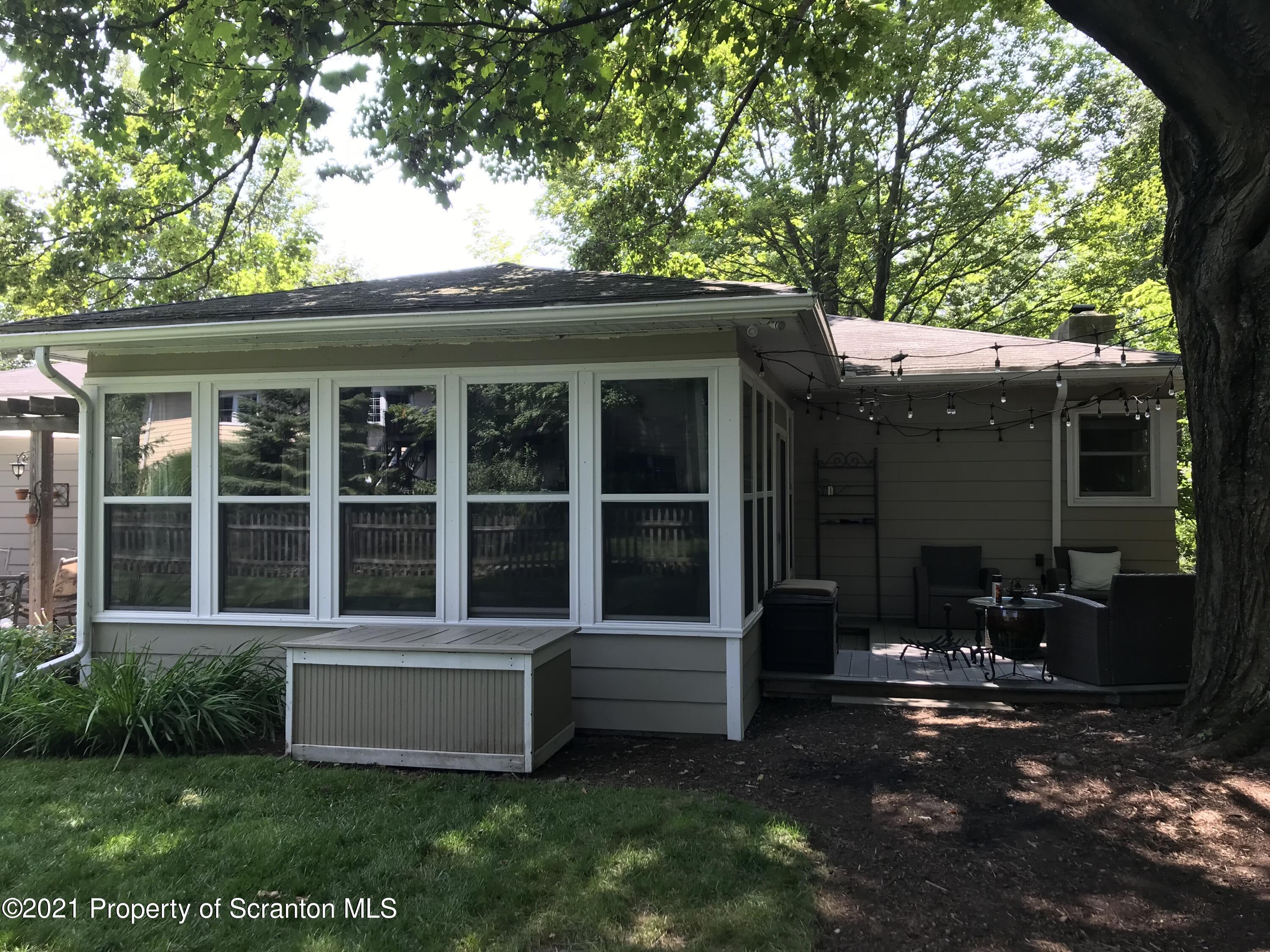 302 Oakford Road Clarks Summit, PA 18411 - Photo 11 of 78 Gallery Image 11