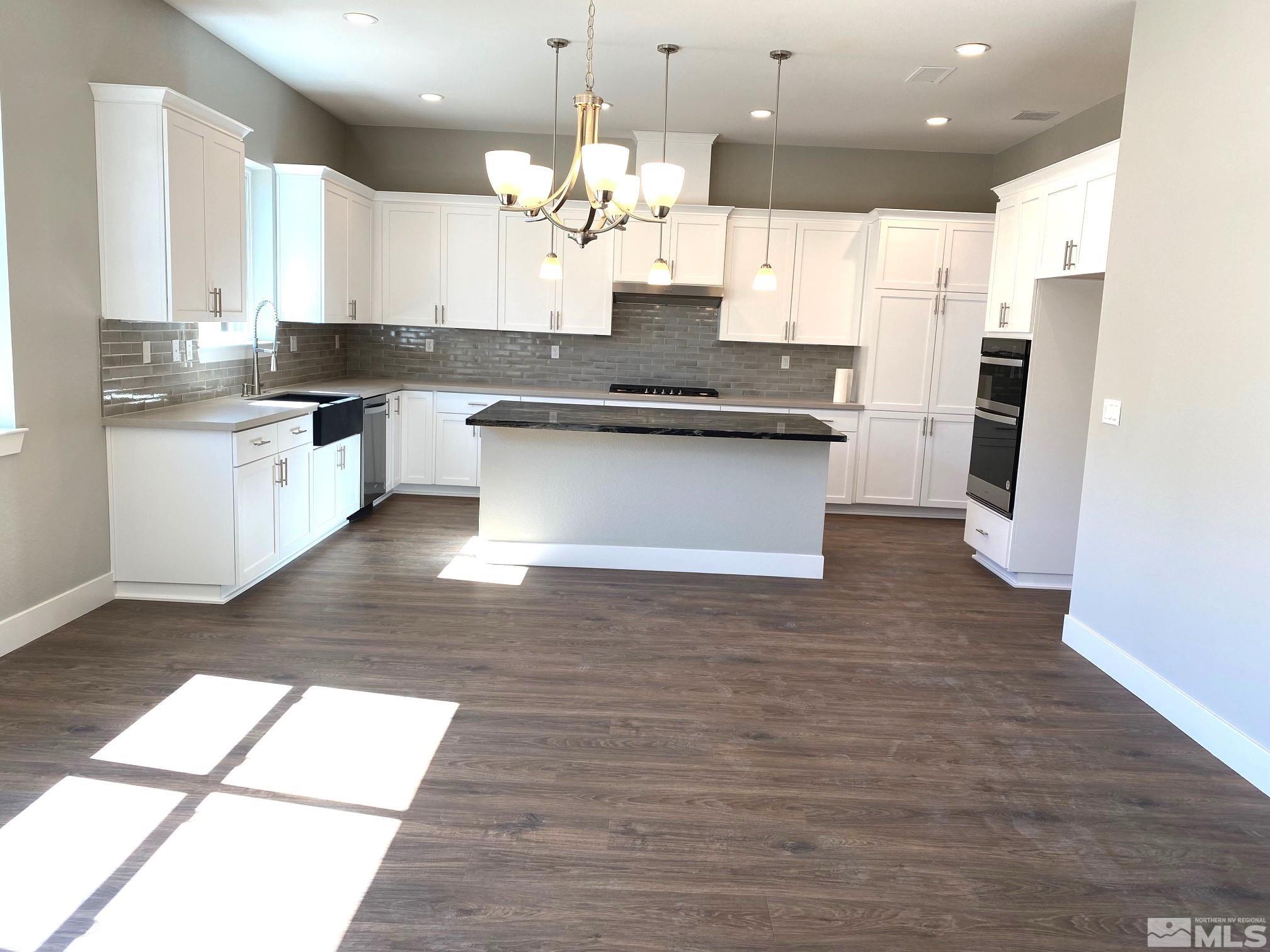 591 Sage Grouse Loop, Unit 1 Gardnerville, NV 89460 - Photo 7 of 25 Photo 7