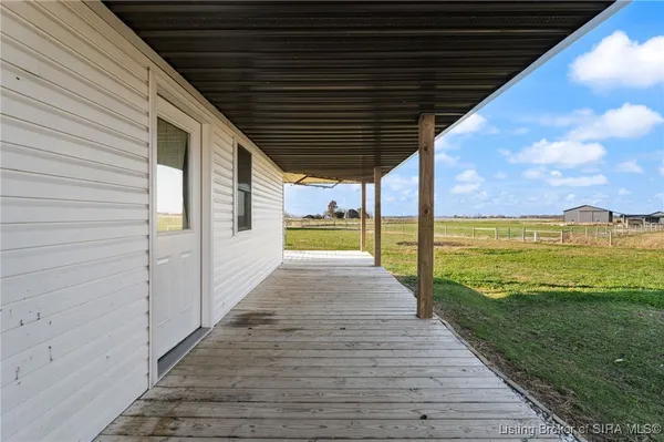 $497,500 | 8750 Westport Road, Marysville, IN 47141