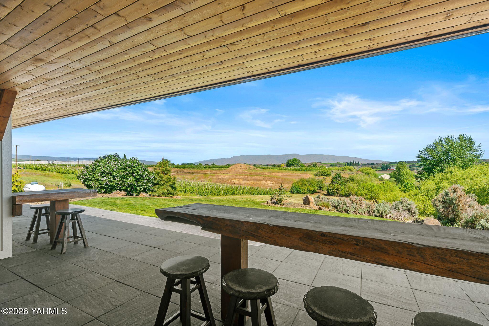 491 Elliott Road Cowiche, WA 98923 - Photo 42 of 56 Back patio