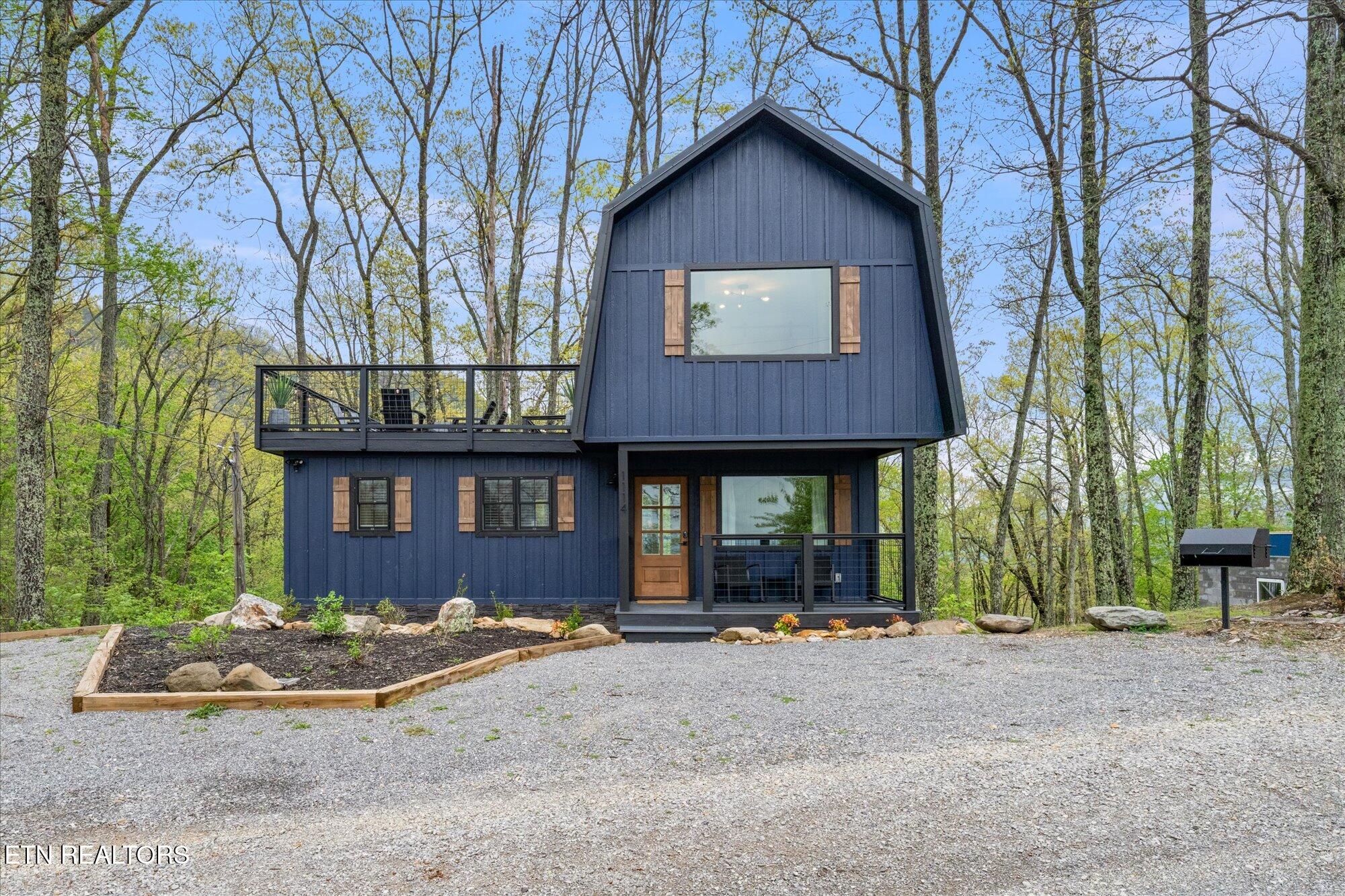 1114 Red Maple Lane Sevierville, TN 37876 - Photo 1 of 34 Image 02