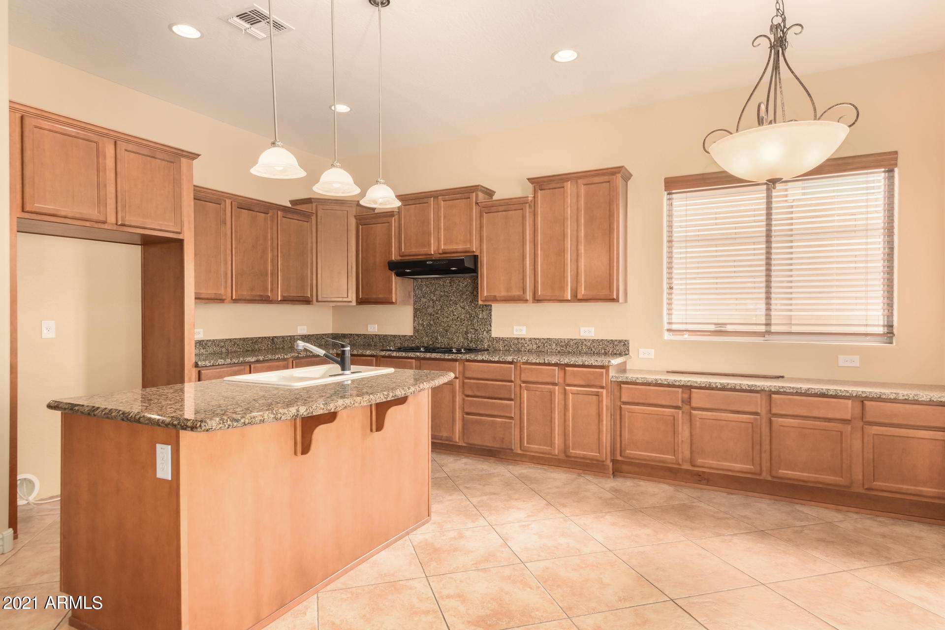 18175 West Narramore Road Goodyear, AZ 85338 - Photo 13 of 53