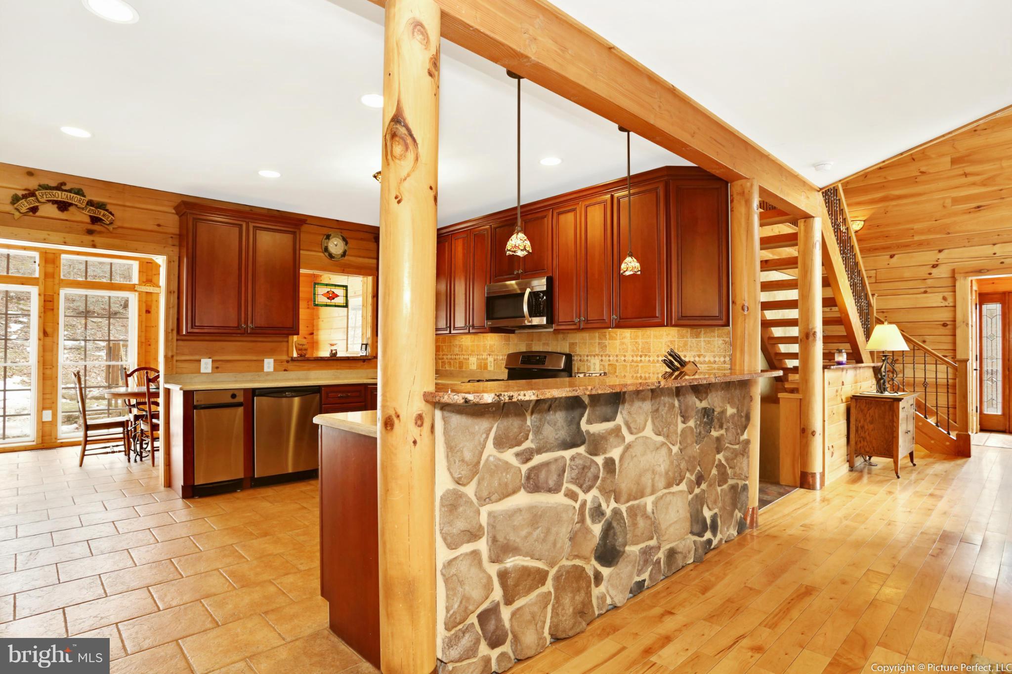 8709 Green Valley Road Union Bridge, MD 21791 - Photo 15 of 30 Kitchen