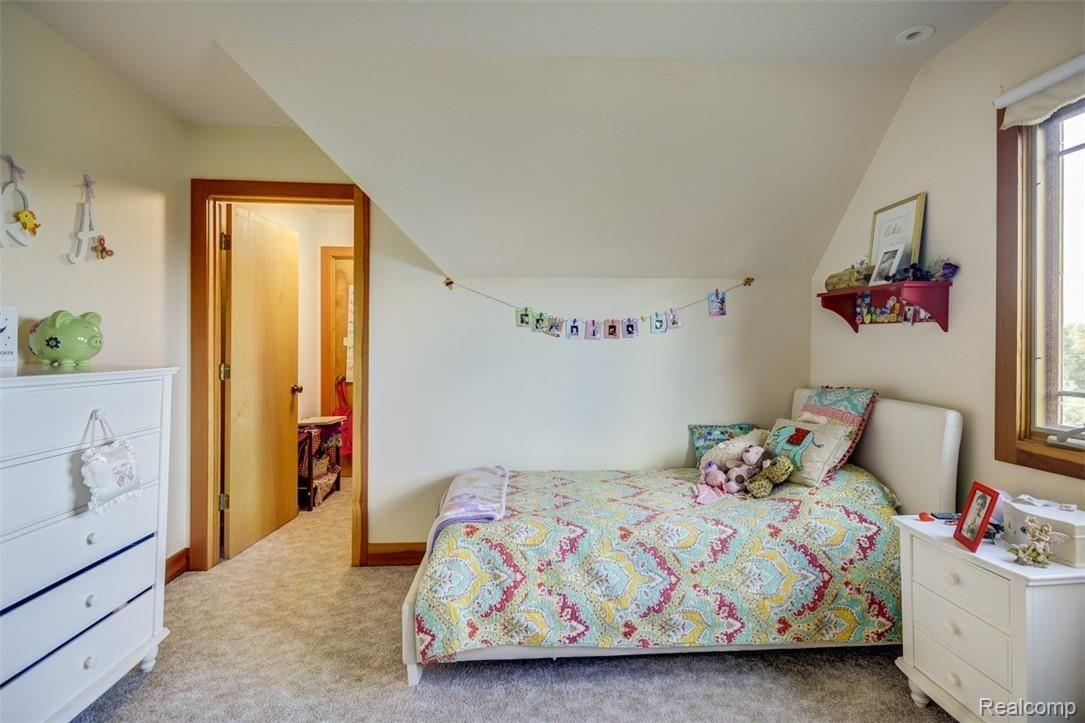 1401 South Garner Road Milford, MI 48380 - Photo 21 of 33 06.jpg