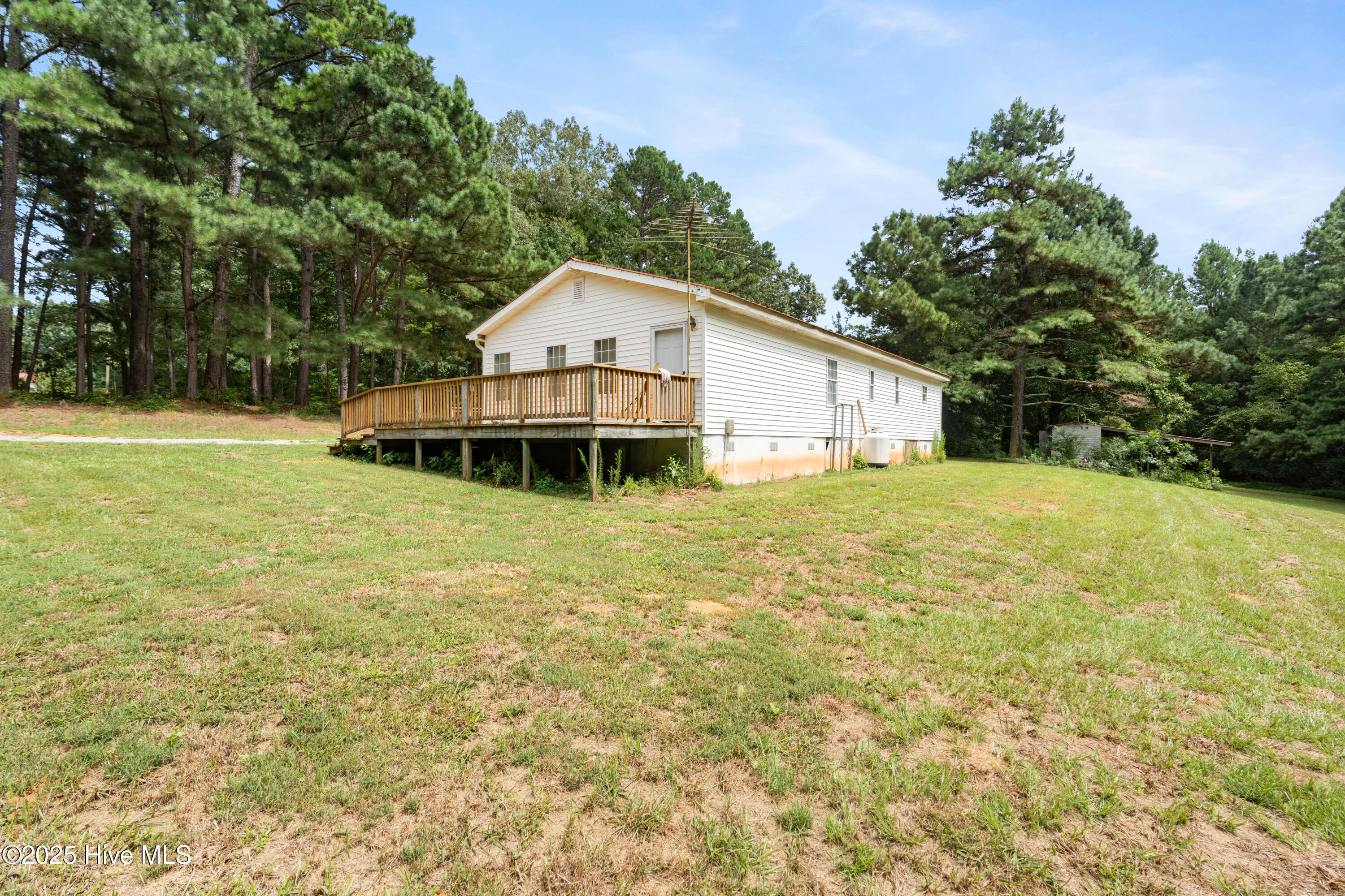 227 Vernon Road Carthage, NC 28327 - Photo 23 of 38 back of house