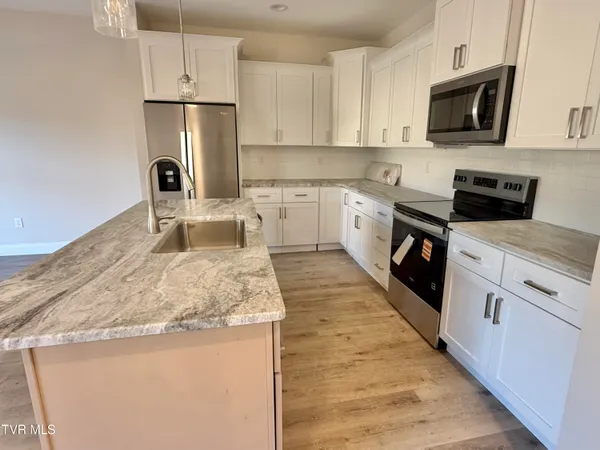 $524,900 | 234 East Ridges Drive, Chuckey, TN 37641