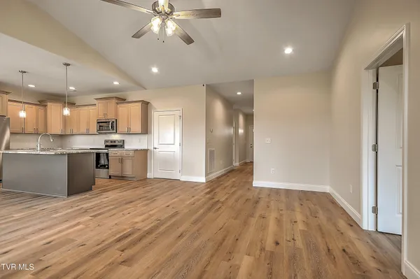 $524,900 | 234 East Ridges Drive, Chuckey, TN 37641