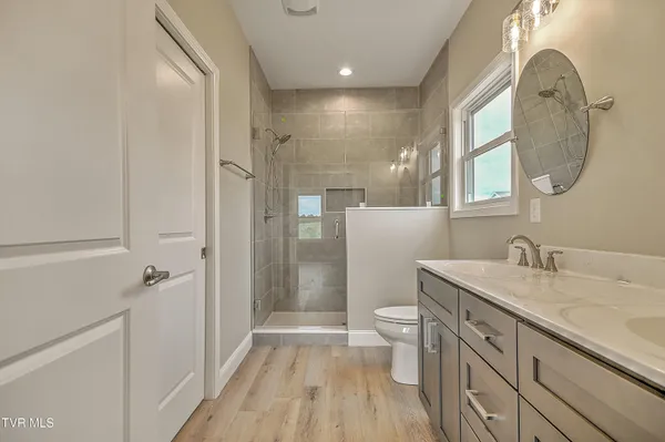 $524,900 | 234 East Ridges Drive, Chuckey, TN 37641