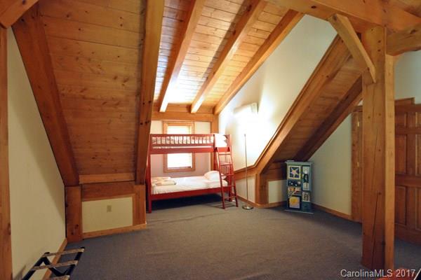 569 Pine Forest Road, Unit 9 Sapphire, NC 28774 - Photo 14 of 18 Gallery Image 14
