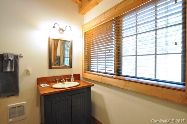 569 Pine Forest Road, Unit 9 Sapphire, NC 28774 - Photo 15 of 18 Gallery Image 15