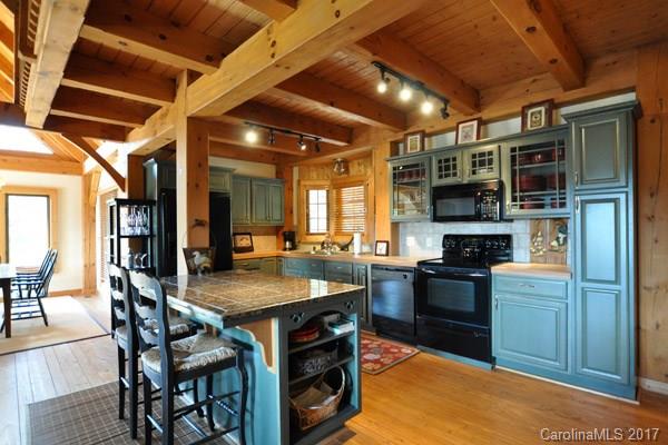 569 Pine Forest Road, Unit 9 Sapphire, NC 28774 - Photo 5 of 18 Gallery Image 5
