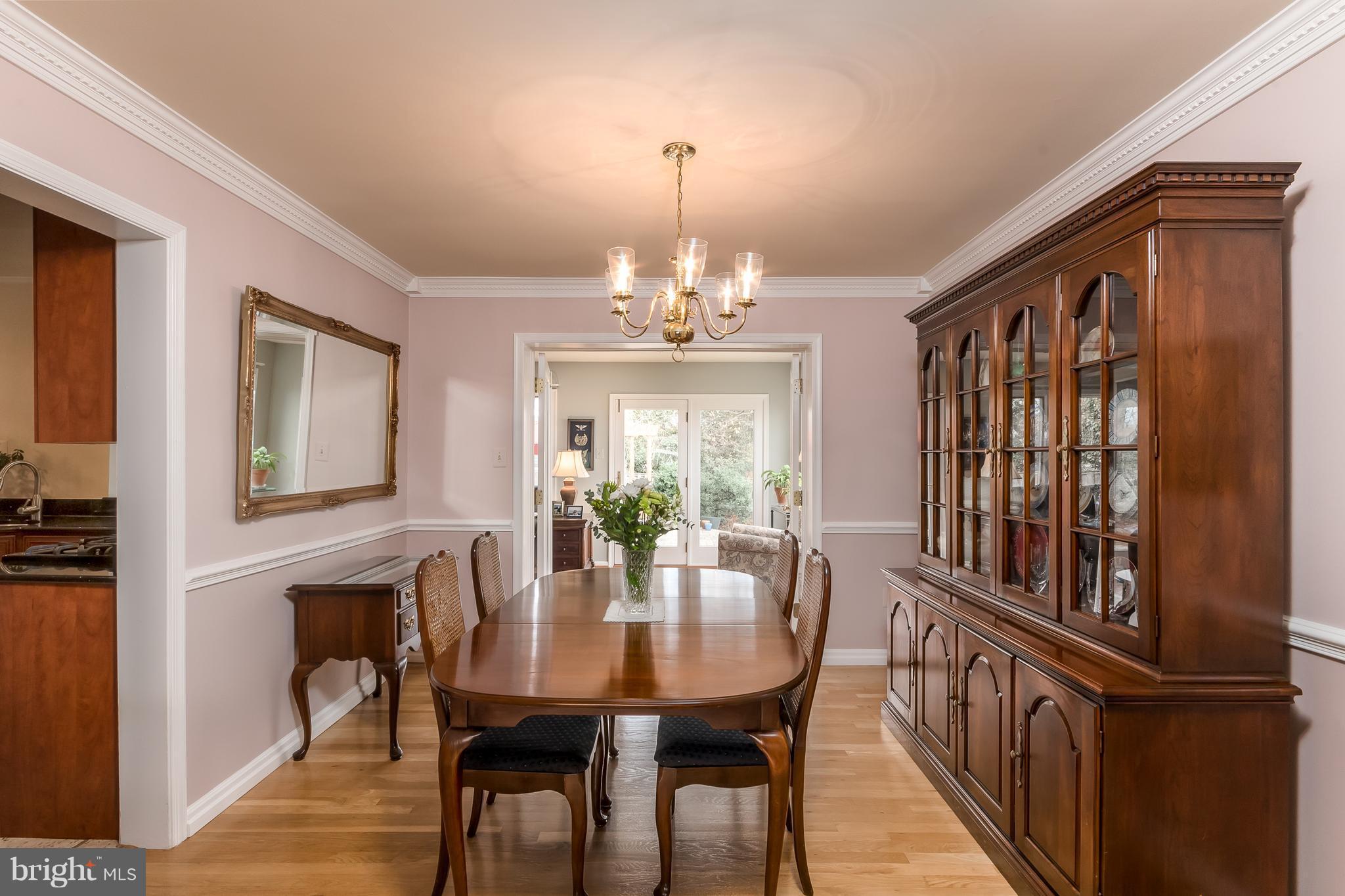 4921 Cove Road Fairfax, VA 22032 - Photo 7 of 30 Dining Room with Gleaming Hardwood Floors