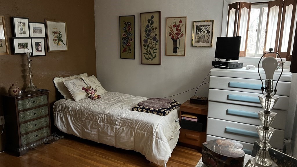 347 Main Street Boxford, MA 01921 - Photo 5 of 13 a bedroom with a bed and the flat screen tv
