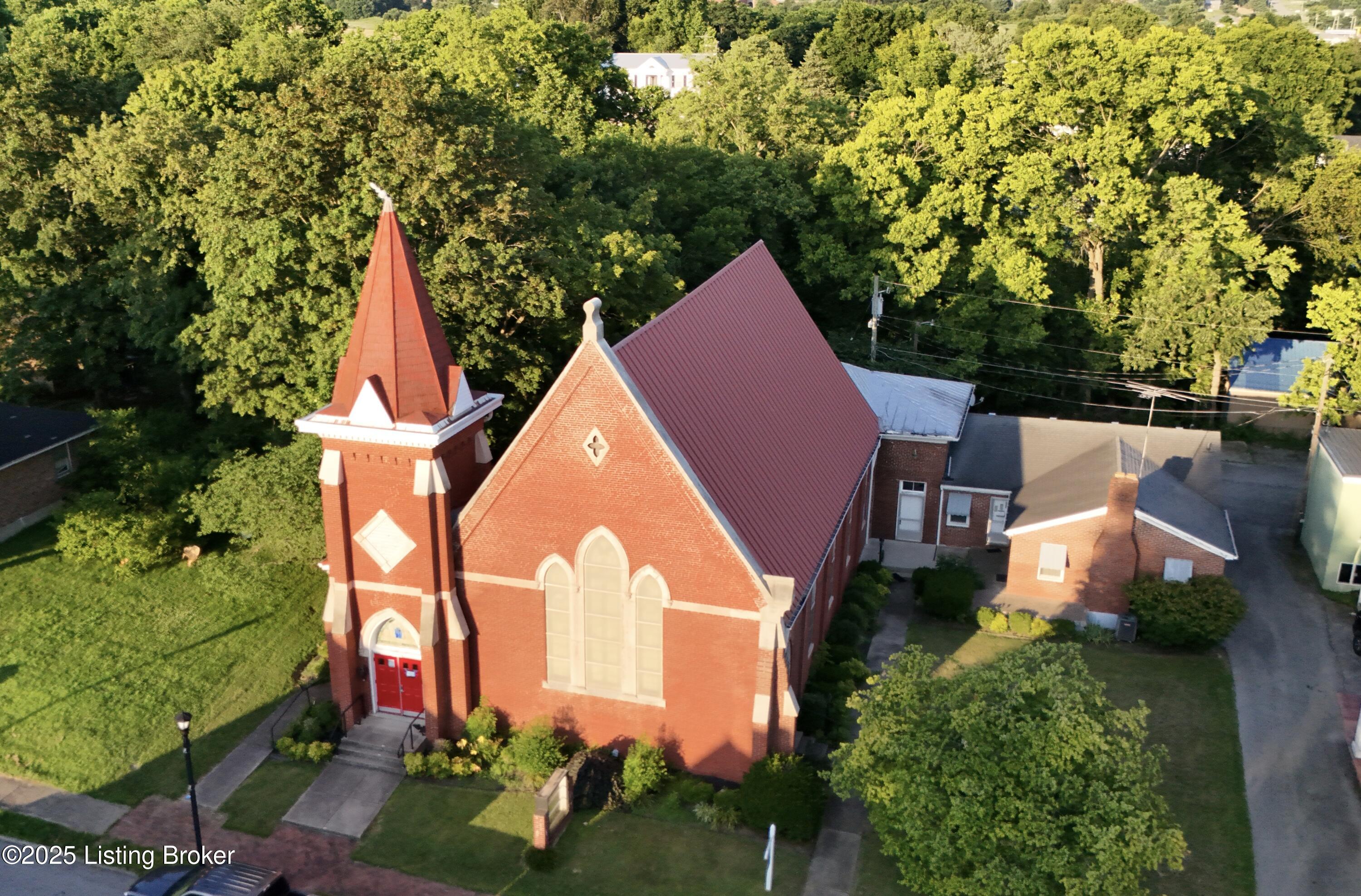 126 Taylorsville Road Bloomfield, KY 40008 - Photo 4 of 32 dji_fly_20250703_202214_0261_17515878240