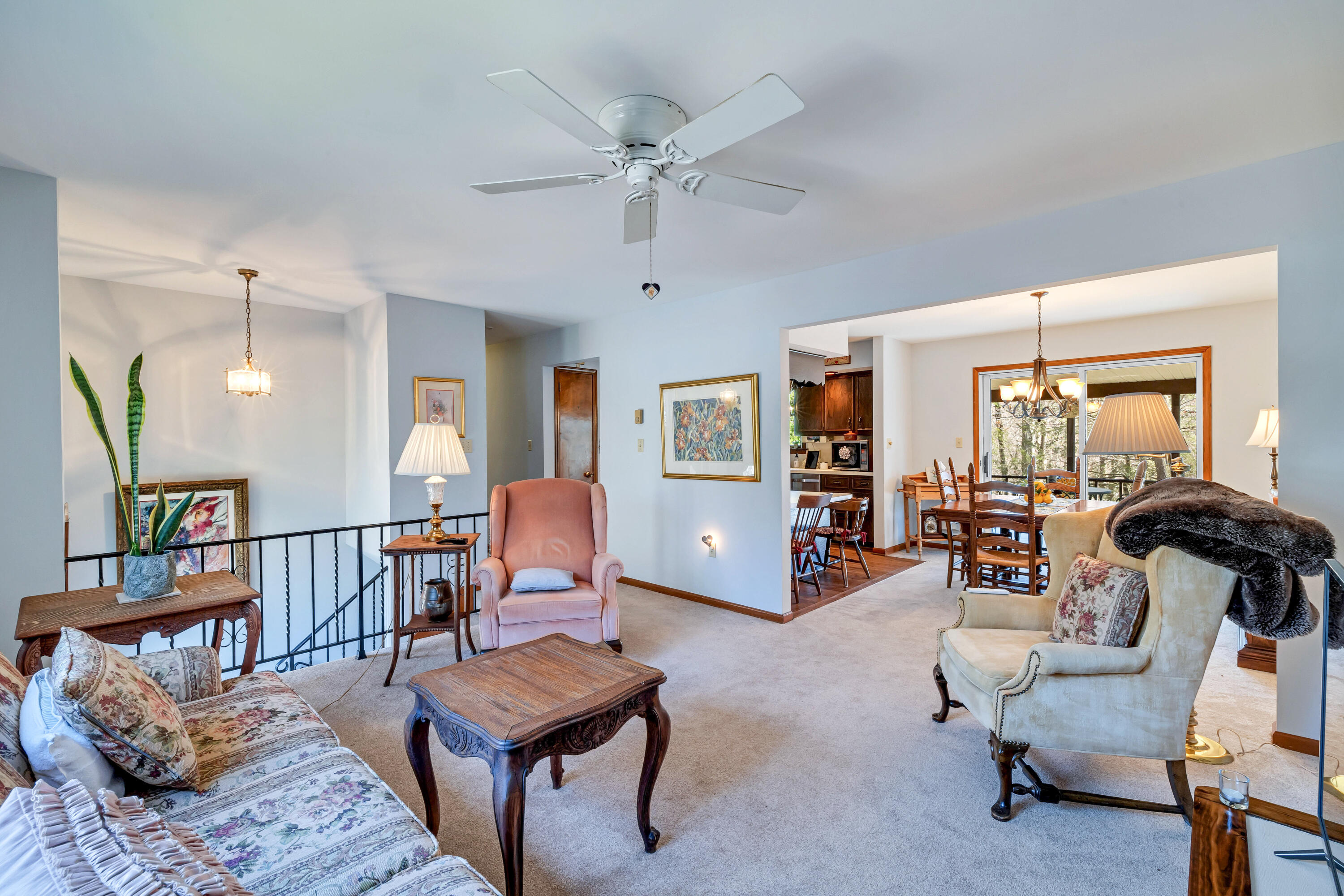 1134 Scotrun Drive Scotrun, PA 18355 - Photo 13 of 34 19-Photo-19