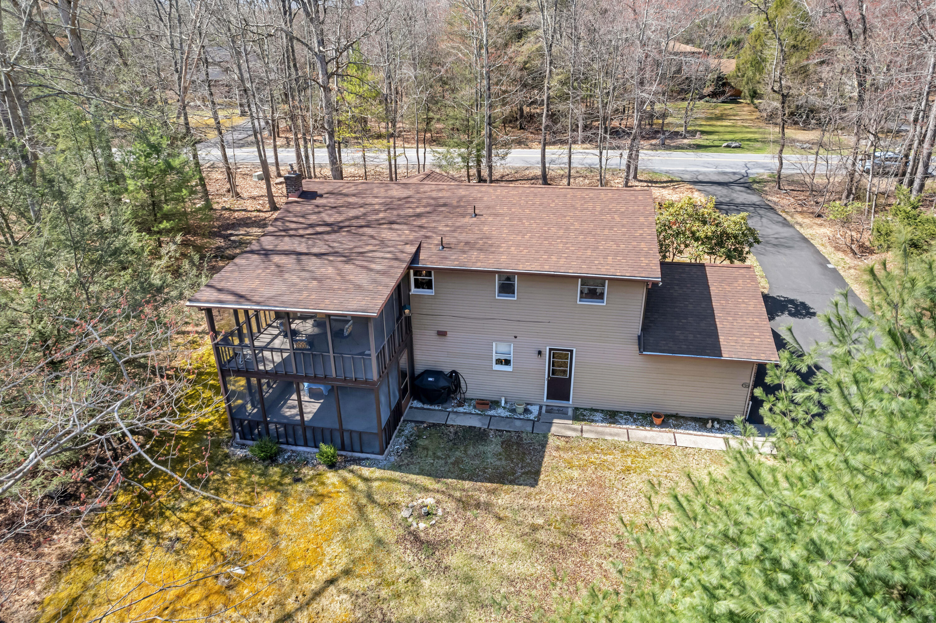 1134 Scotrun Drive Scotrun, PA 18355 - Photo 4 of 34 14-Photo-14