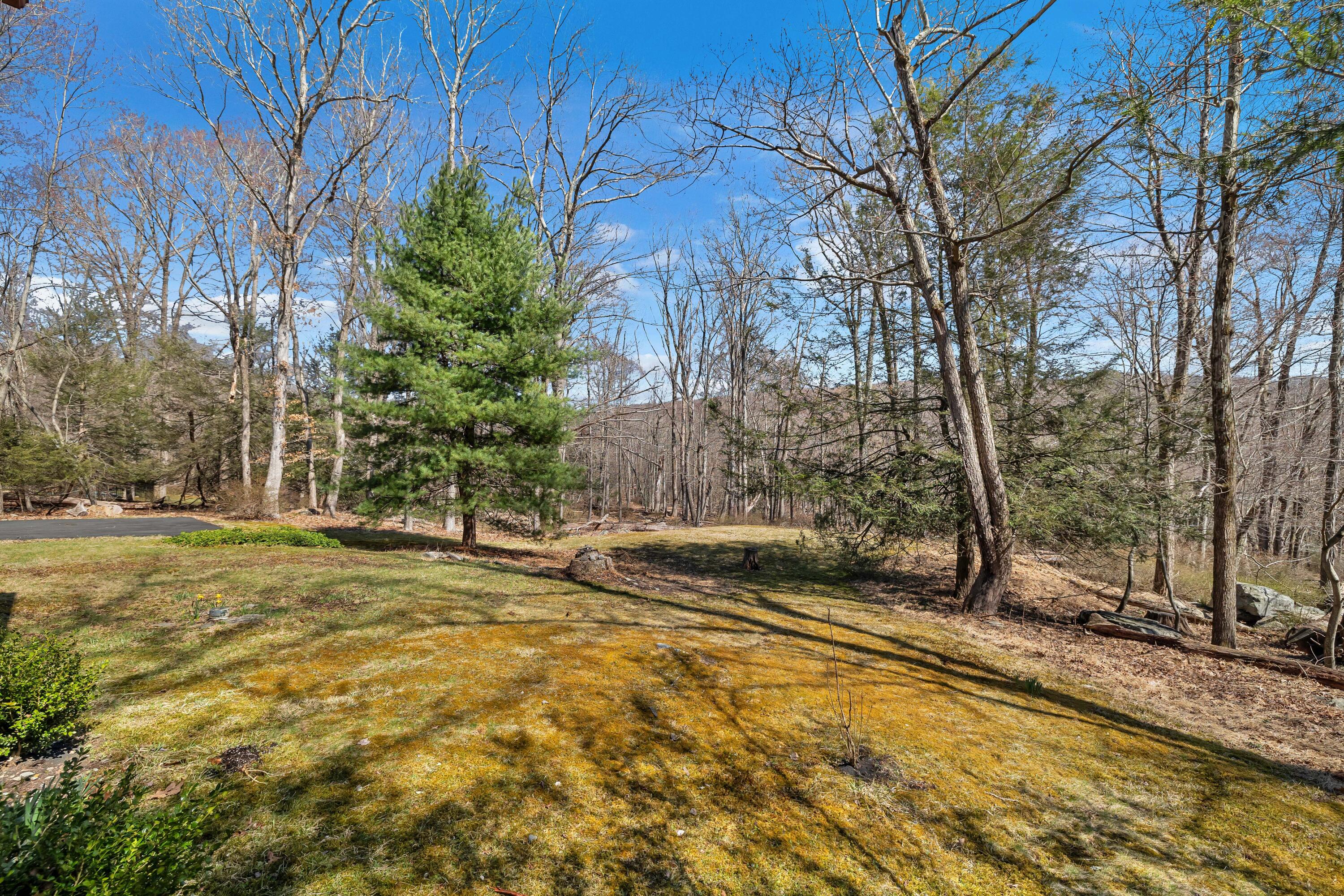 1134 Scotrun Drive Scotrun, PA 18355 - Photo 10 of 34 05-Photo-5