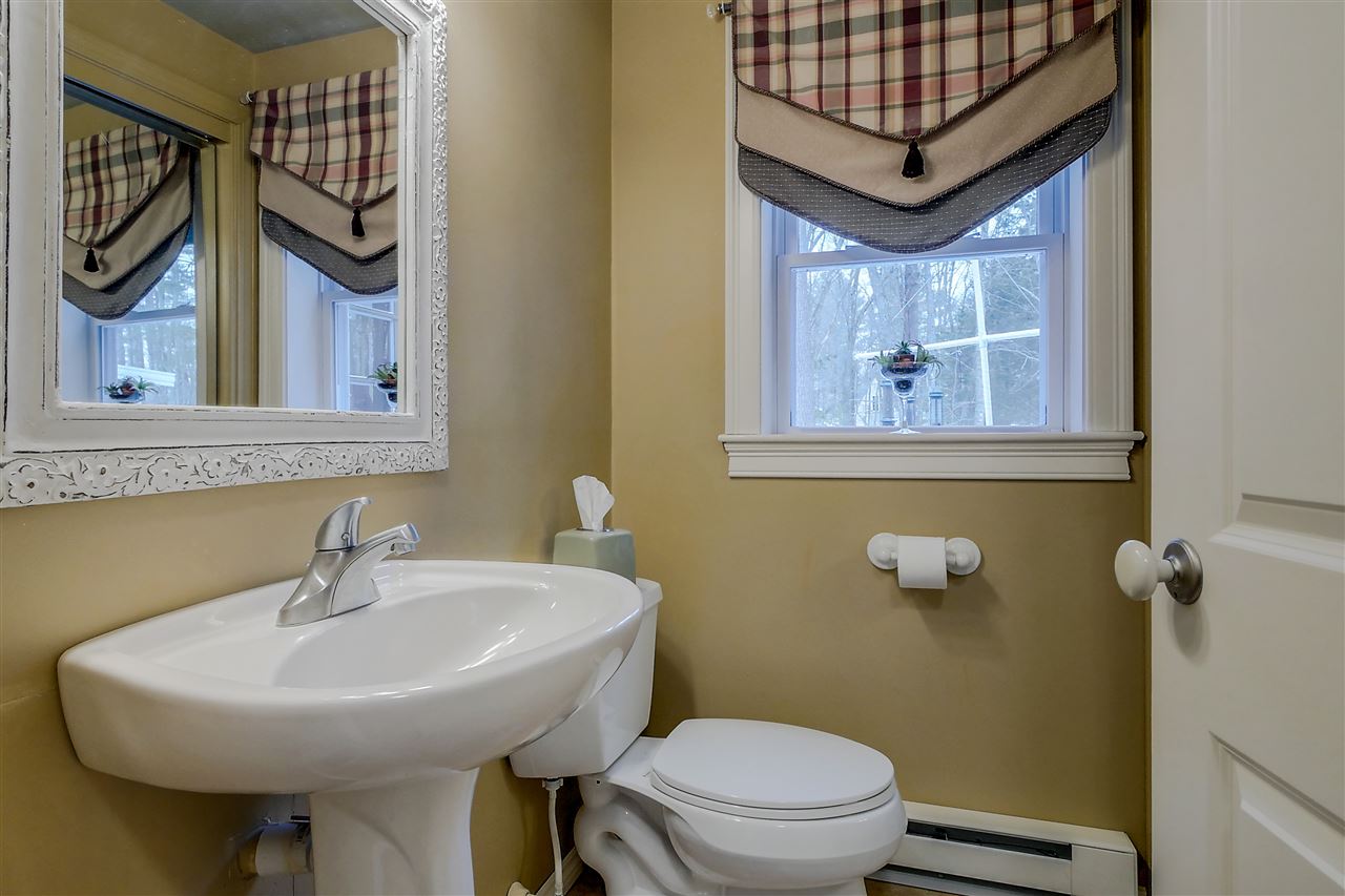 10 Birnum Woods Road Stratham, NH 03885 - Photo 20 of 40