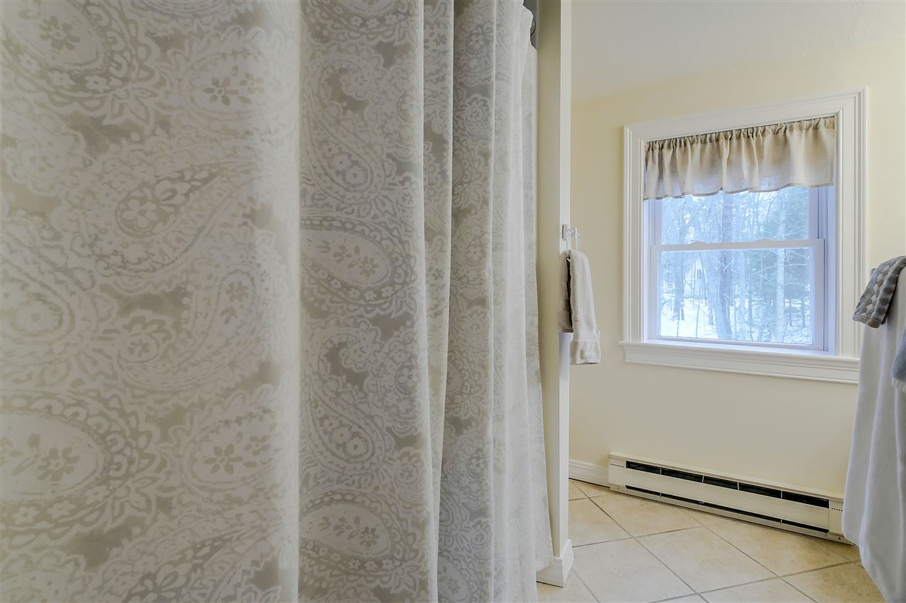 10 Birnum Woods Road Stratham, NH 03885 - Photo 25 of 40