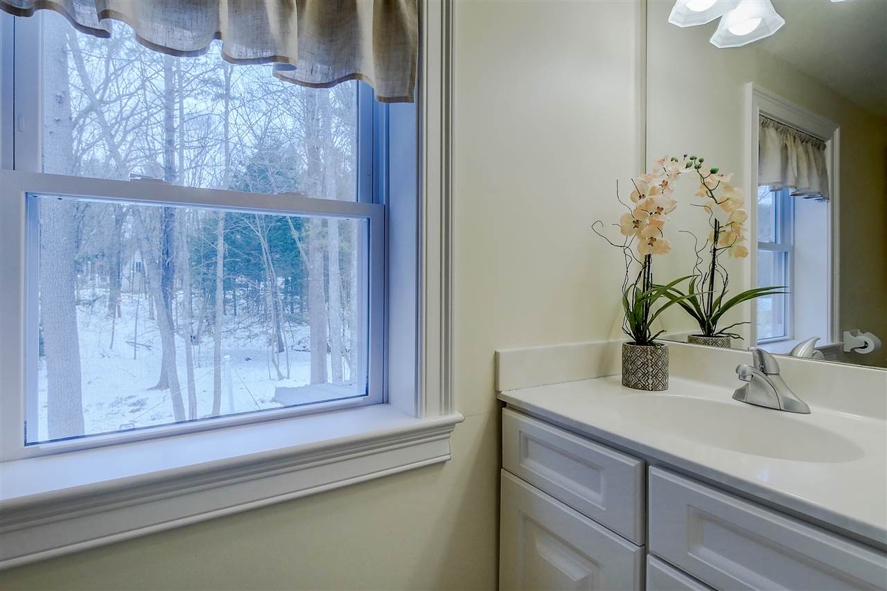 10 Birnum Woods Road Stratham, NH 03885 - Photo 26 of 40