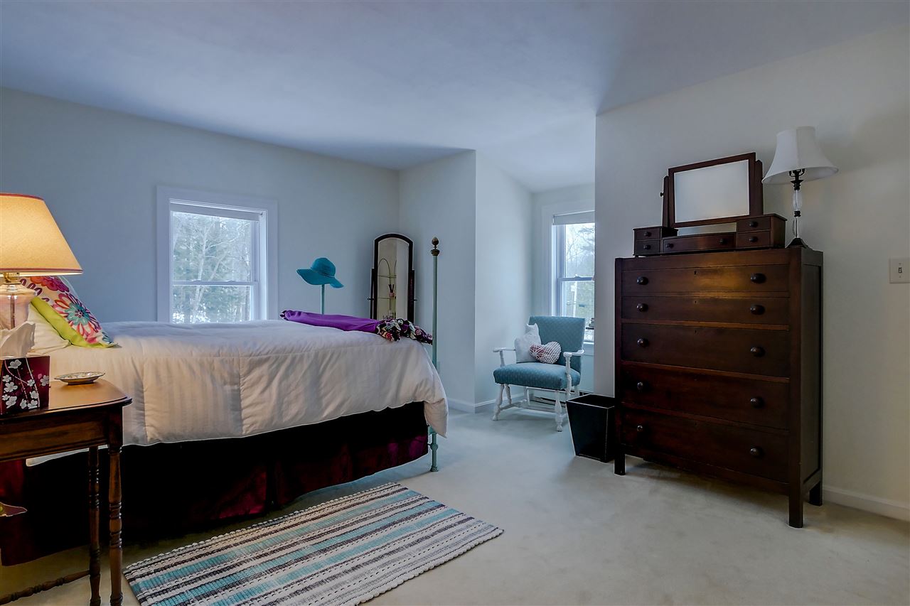 10 Birnum Woods Road Stratham, NH 03885 - Photo 28 of 40