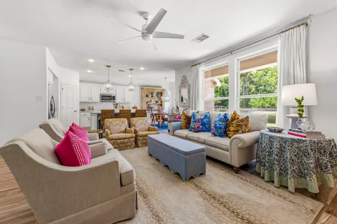 $360,000 | 209 Emory Birch, Montgomery, TX 77316