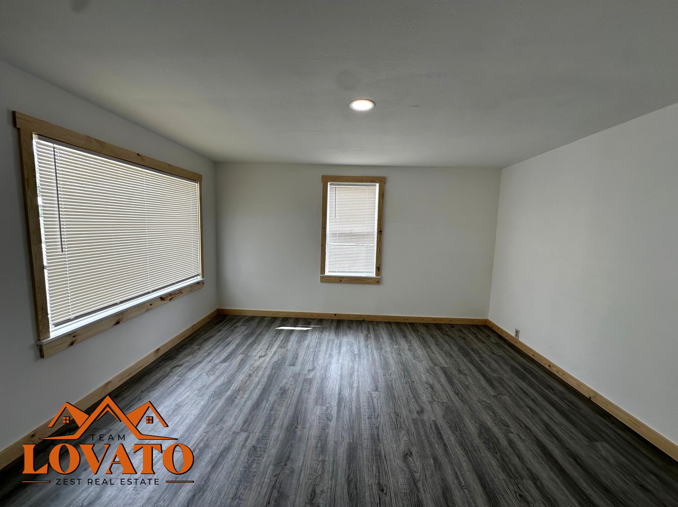 952 South Jackson Street Casper, WY 82601 - Photo 2 of 16