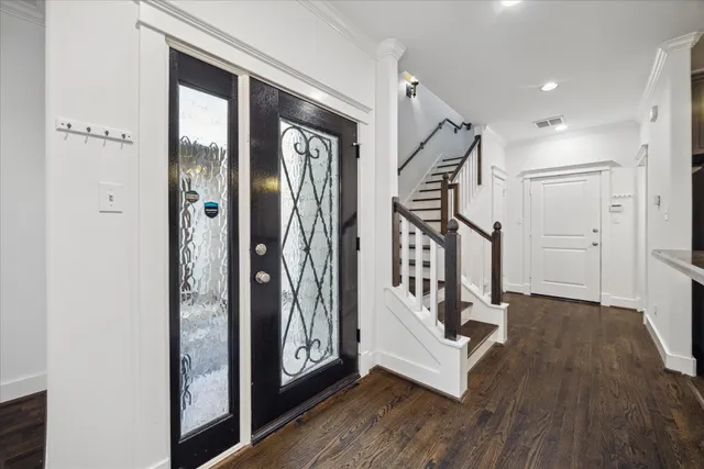 $3,300 | 1528 Prince Street, Houston, TX 77008