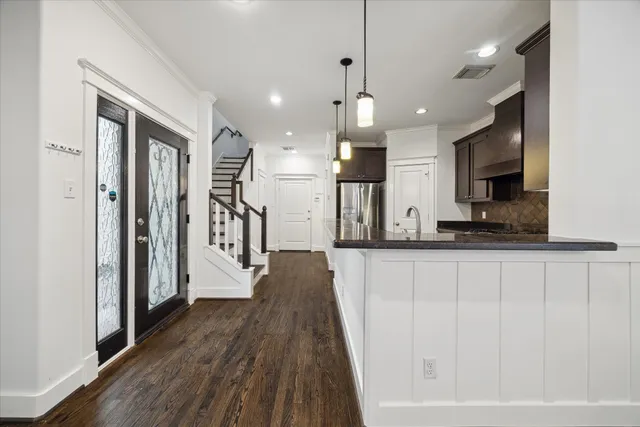 $3,300 | 1528 Prince Street, Houston, TX 77008