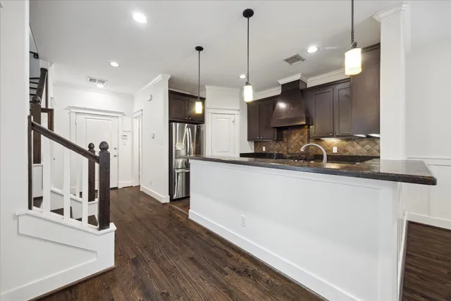 $3,300 | 1528 Prince Street, Houston, TX 77008