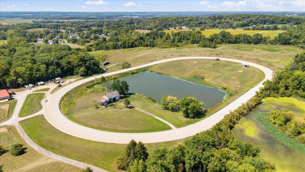 7233 National Road Southeast Jacksontown, OH 43030 - Photo 3 of 88 160-7233-7235 National Rd SE-160