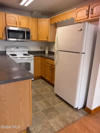 $1,100 | 88A Nelson Street, Unit C, Glens Falls, NY 12801
