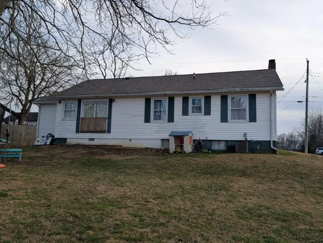 $173,000 | 400 Grandview Drive, Salem, IN 47167
