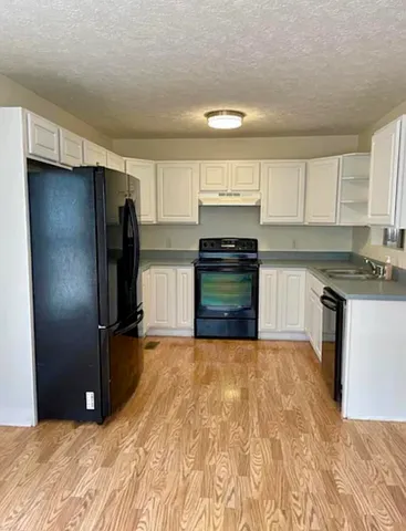 $1,495 | 303 Woodlawn Drive, Rossville, GA 30741