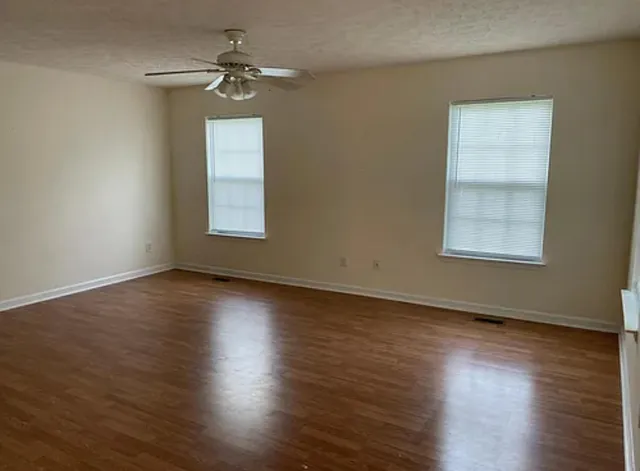 $1,495 | 303 Woodlawn Drive, Rossville, GA 30741