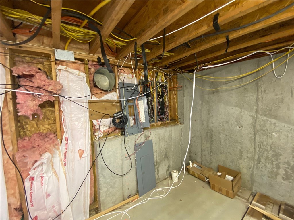 112 School Land Road Exeter, RI 02822 - Photo 23 of 45