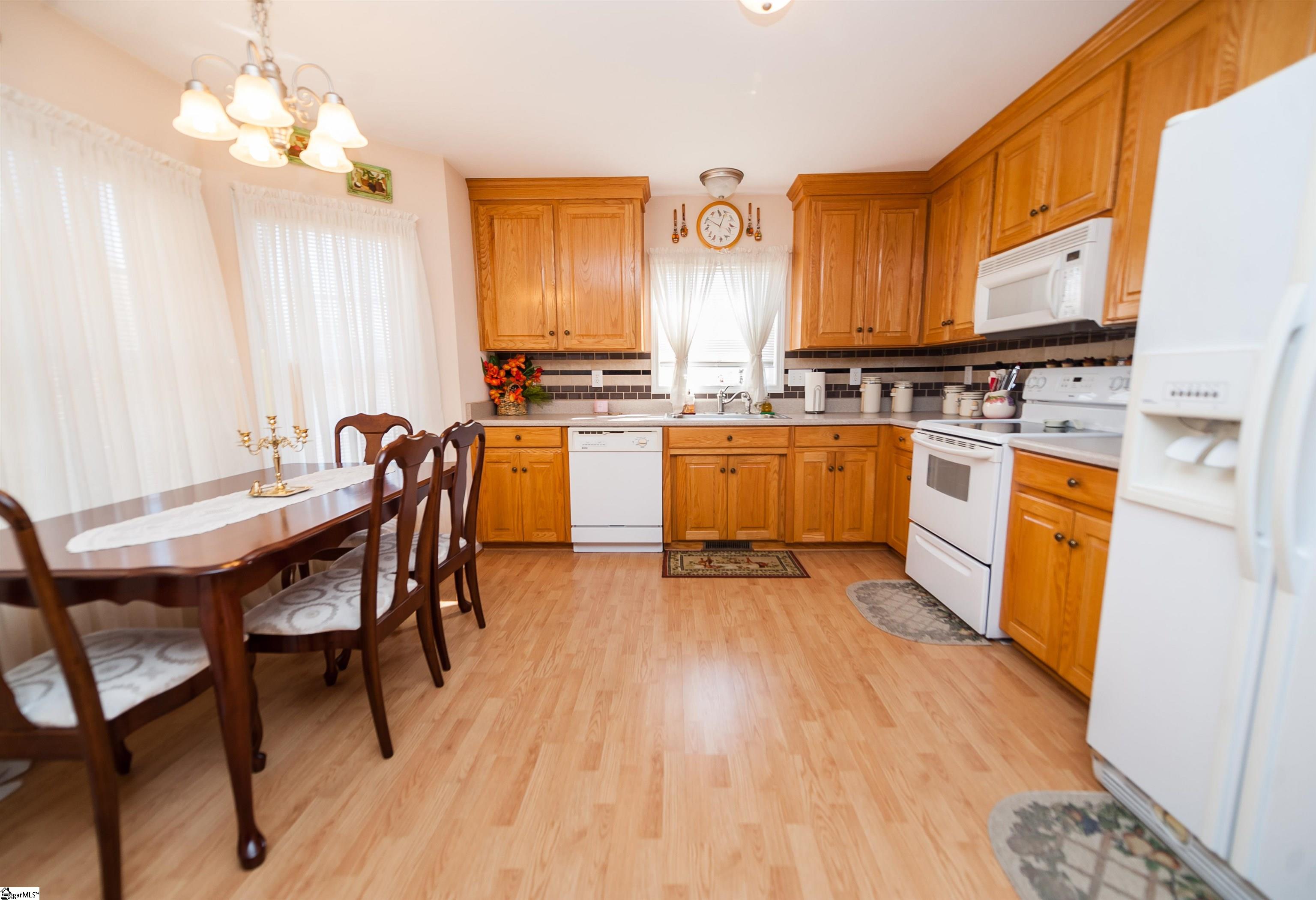 627 Ezra Court Inman, SC 29349 - Photo 11 of 26 Gallery Image 11