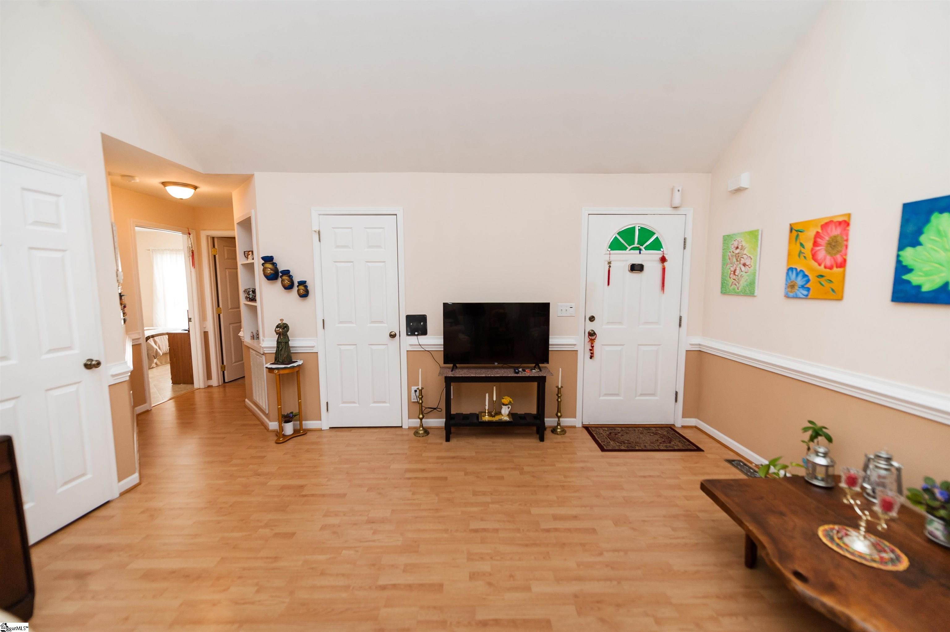 627 Ezra Court Inman, SC 29349 - Photo 7 of 26 Gallery Image 7