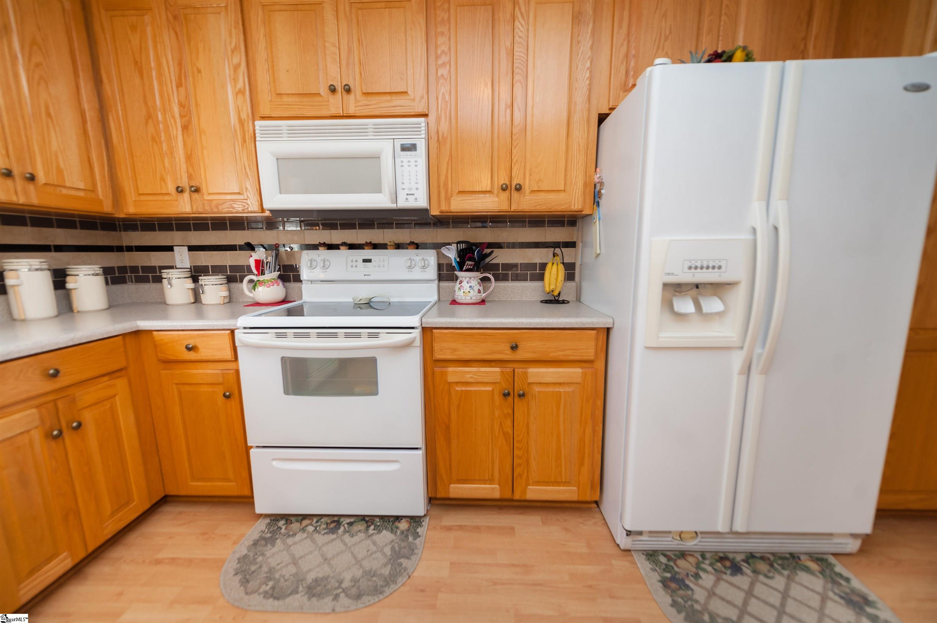 627 Ezra Court Inman, SC 29349 - Photo 9 of 26 Gallery Image 9