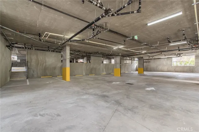 $3,800 | 2340 Montrose Avenue, Unit 303, Montrose, CA 91020