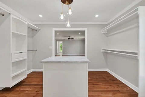 $1,179,000 | 28 Lakeland Drive, McMinnville, TN 37110
